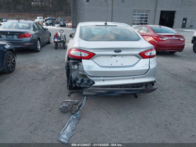 3FA6P0H94GR272656 Ford FUSION SE