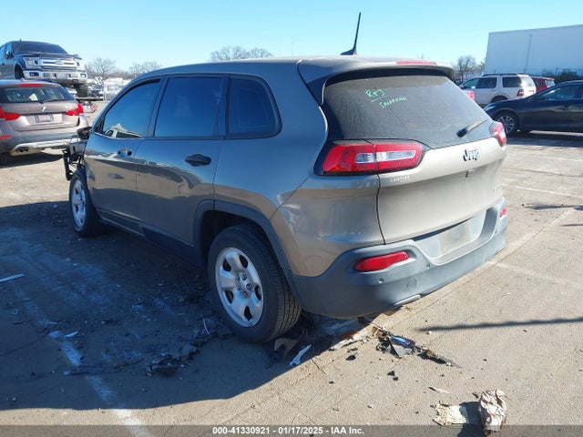 1C4PJLAB2GW354946 Jeep Cherokee Sport