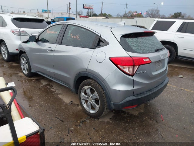 Honda HR-V LX 2018 3CZRU5H31JG702732 Image 3