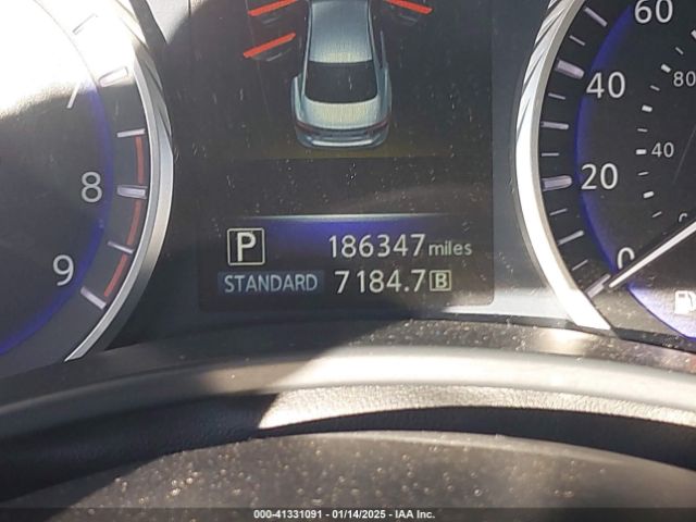 JN1BV7AR4EM698227 Infiniti Q50 Premium