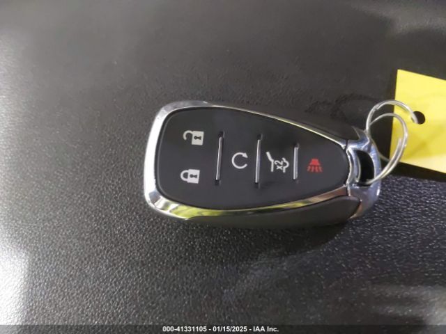 2GNAXUEV2M6131494 Chevrolet Equinox Awd Lt