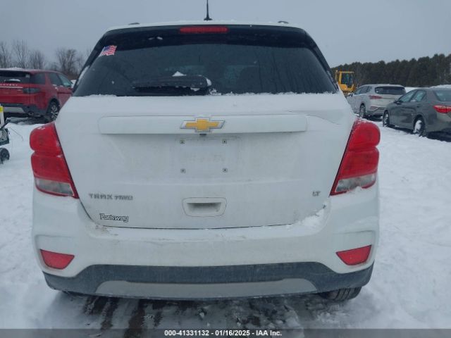 3GNCJPSB8LL300238 Chevrolet Trax Awd Lt