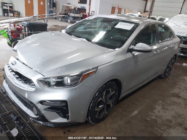 KIA Forte Lxs 2020 3KPF24AD7LE143052 Image 2