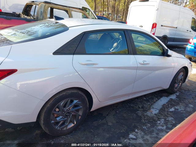 Hyundai ELANTRA SEL 2024 KMHLM4DG0RU769504 Image 29