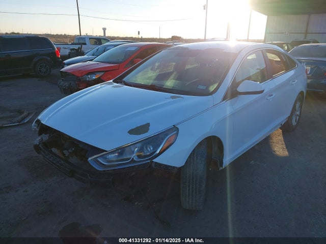 5NPE24AF0JH606798 Hyundai SONATA SE