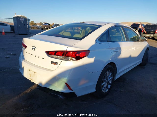 5NPE24AF0JH606798 Hyundai SONATA SE