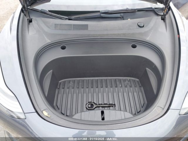 5YJ3E1EA6PF423781 Tesla Model 3 Rear-wheel Drive