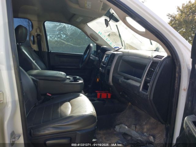 3C6UR5HL9EG154218 RAM 2500 Tradesman