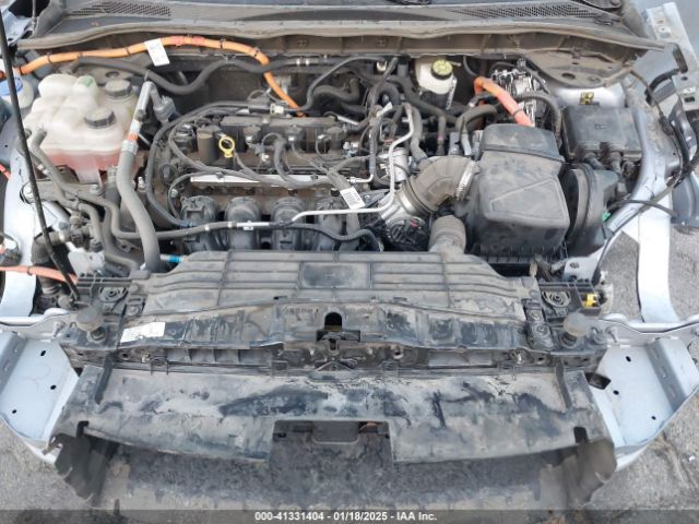 1FMCU0CZ8NUA26529 Ford Escape Sel Hybrid