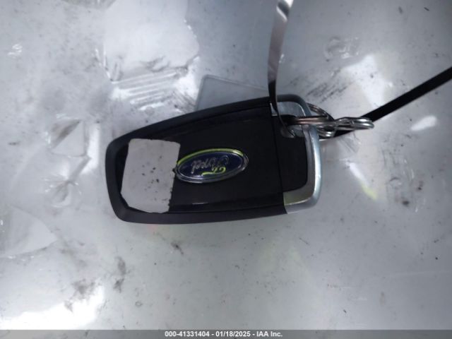 1FMCU0CZ8NUA26529 Ford Escape Sel Hybrid