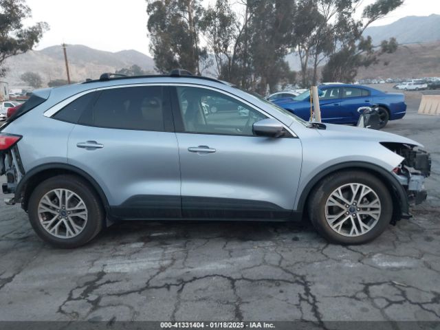 1FMCU0CZ8NUA26529 Ford Escape Sel Hybrid