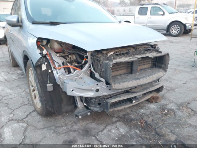 1FMCU0CZ8NUA26529 Ford Escape Sel Hybrid