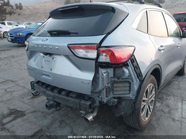 1FMCU0CZ8NUA26529 Ford Escape Sel Hybrid