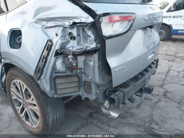 1FMCU0CZ8NUA26529 Ford Escape Sel Hybrid