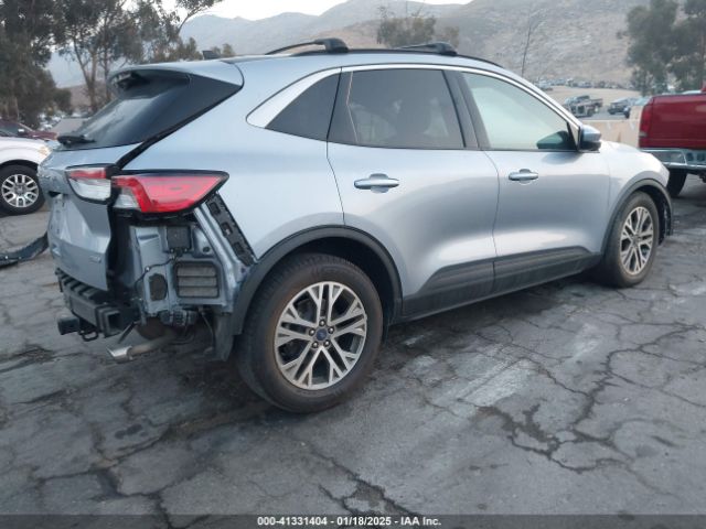 1FMCU0CZ8NUA26529 Ford Escape Sel Hybrid