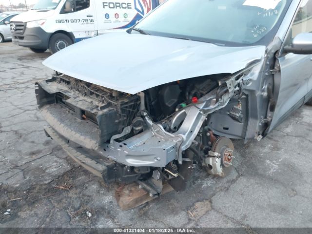 1FMCU0CZ8NUA26529 Ford Escape Sel Hybrid