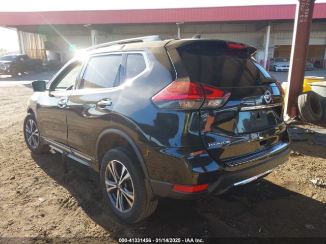 5N1AT2MV4HC827180 Nissan Rogue Sl