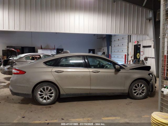3FA6P0G72FR135181 Ford FUSION S