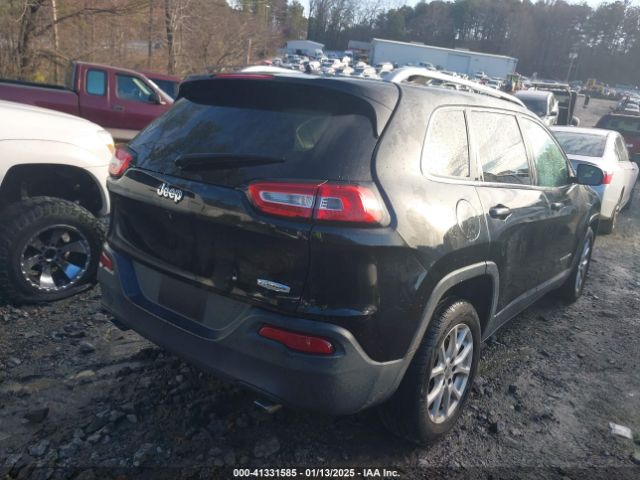 1C4PJLCS5EW105809 Jeep Cherokee Latitude