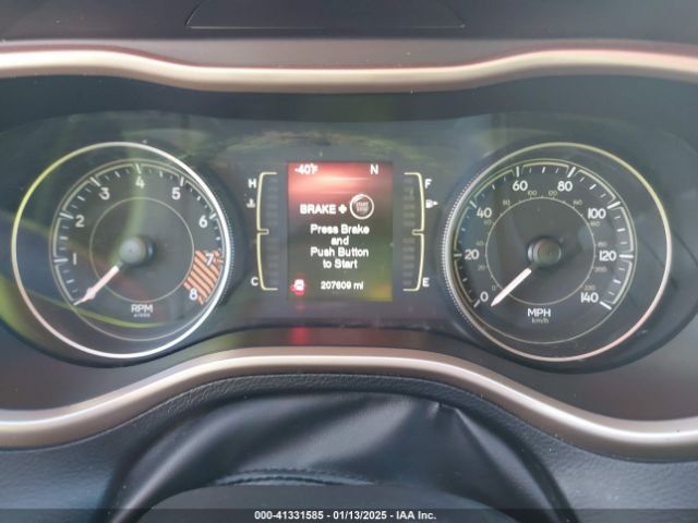1C4PJLCS5EW105809 Jeep Cherokee Latitude