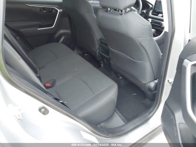 Toyota RAV4 LE 2021 2T3H1RFV3MW152217 Image 8