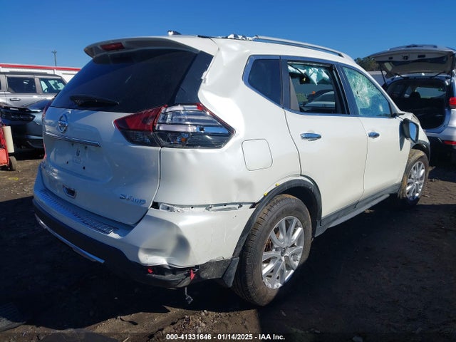 5N1AT2MV3JC848883 Nissan ROGUE SV