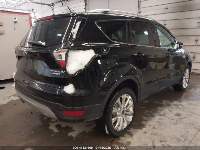1FMCU9JD4HUA30805 Ford Escape Titanium