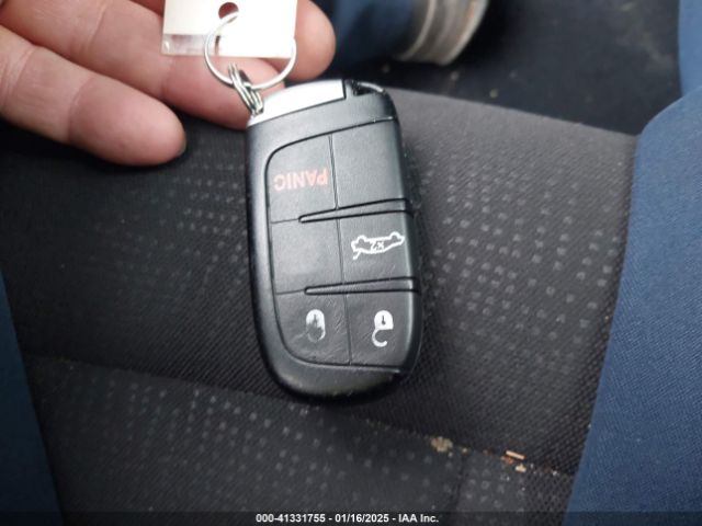 1C3CCCAB0FN738953 Chrysler 200 Limited