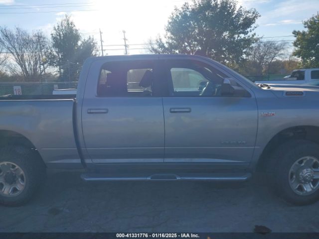 3C6UR5DJ8NG137253 RAM 2500 Big Horn  4x4 6'4 Box