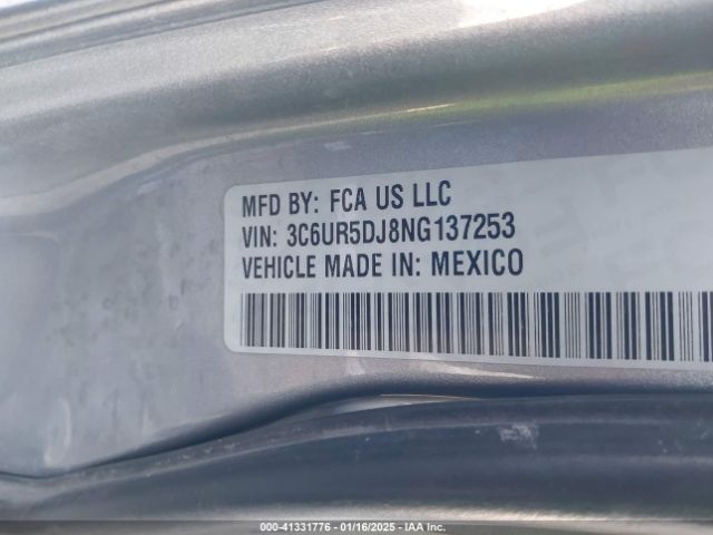 3C6UR5DJ8NG137253 RAM 2500 Big Horn  4x4 6'4 Box