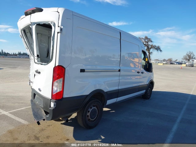 Ford Transit-150 2021 1FTYE1C85MKA03238 Image 4