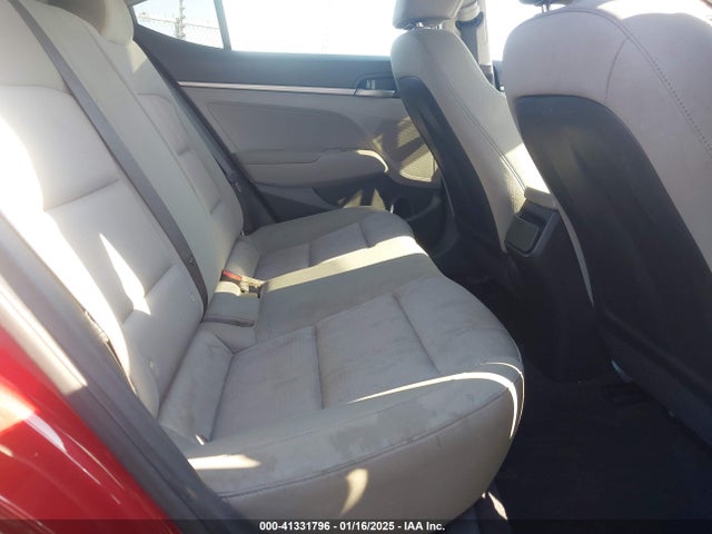 KMHD74LF9HU161080 Hyundai ELANTRA SE