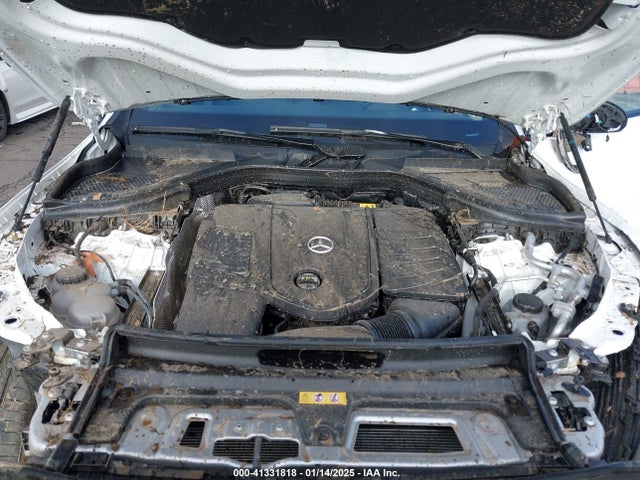 W1NKM4HB8RF115202 Mercedes-Benz m254
