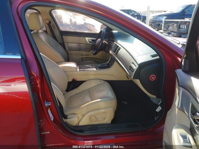 2012 JAGUAR XF SAJWA0FB7CLS39436 Photo 4