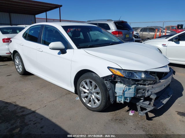 2019 4T1B11HK2KU258285 main image