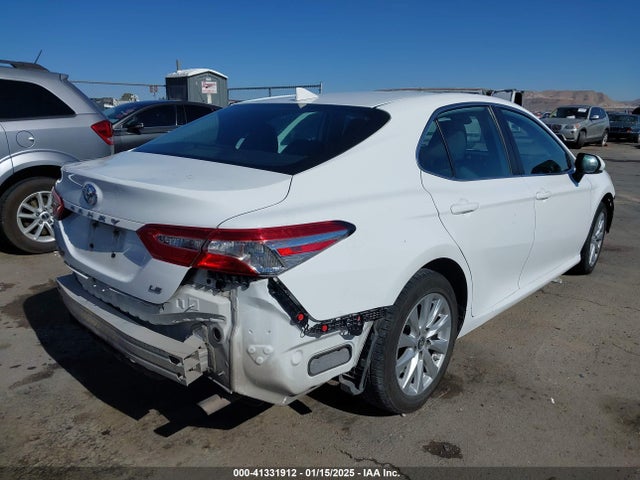 Toyota CAMRY LE 2019 4T1B11HK2KU258285 Image 4