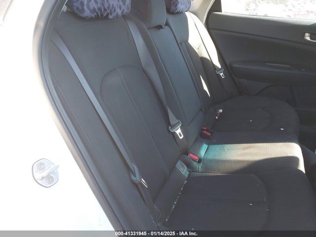 KIA Optima Lx 2016 KNAGT4L3XG5088228 Image 8