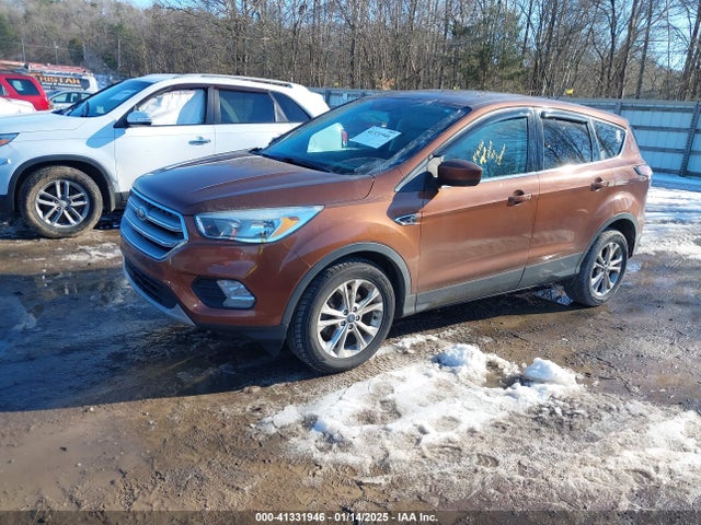 Ford ESCAPE SE 2017 1FMCU0GD2HUB08825 Image 2