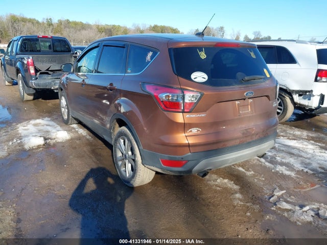 Ford ESCAPE SE 2017 1FMCU0GD2HUB08825 Image 3