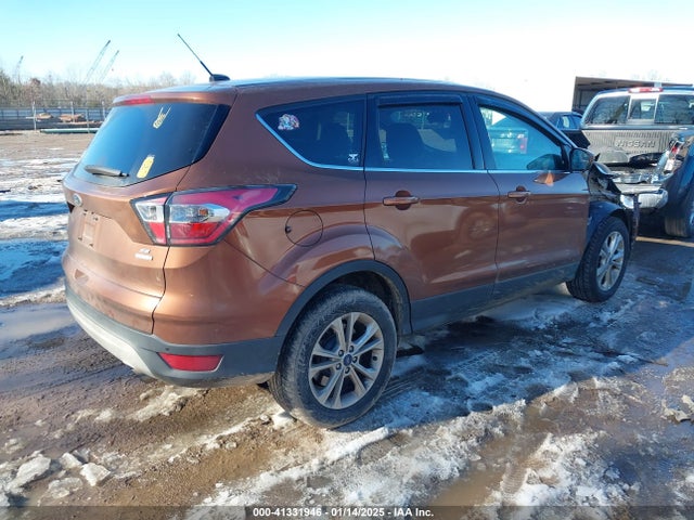 Ford ESCAPE SE 2017 1FMCU0GD2HUB08825 Image 4