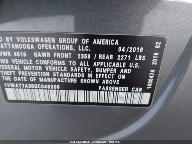 1VWAT7A35GC048306 Volkswagen Passat 1.8t S