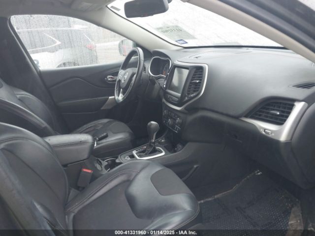 1C4PJMLX9JD618973 Jeep Cherokee Latitude Plus 4x4
