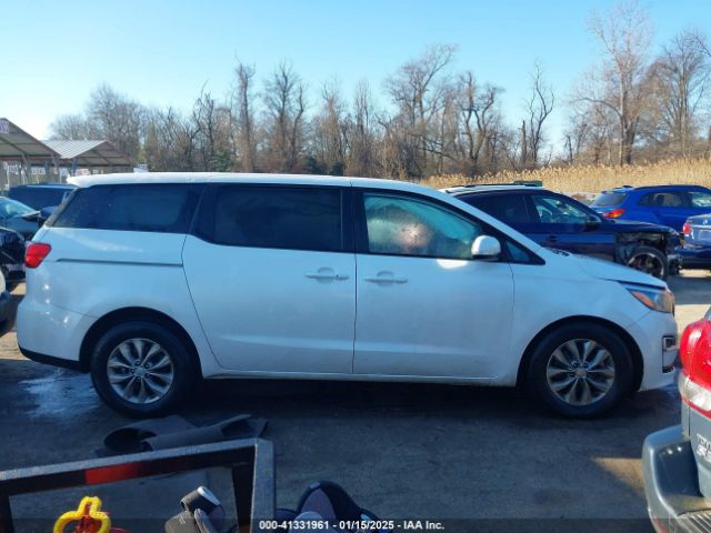 KNDMB5C18K6540726 KIA SEDONA LX
