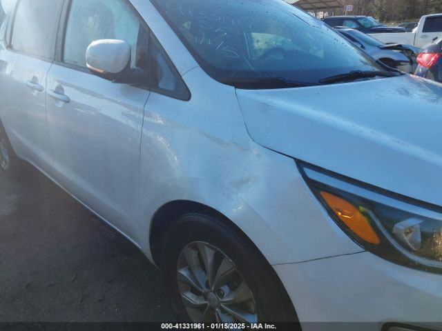 KNDMB5C18K6540726 KIA SEDONA LX