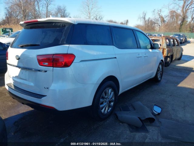 KNDMB5C18K6540726 KIA SEDONA LX