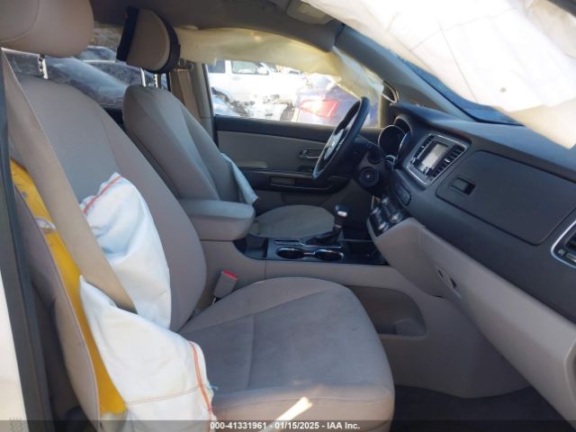 KNDMB5C18K6540726 KIA SEDONA LX