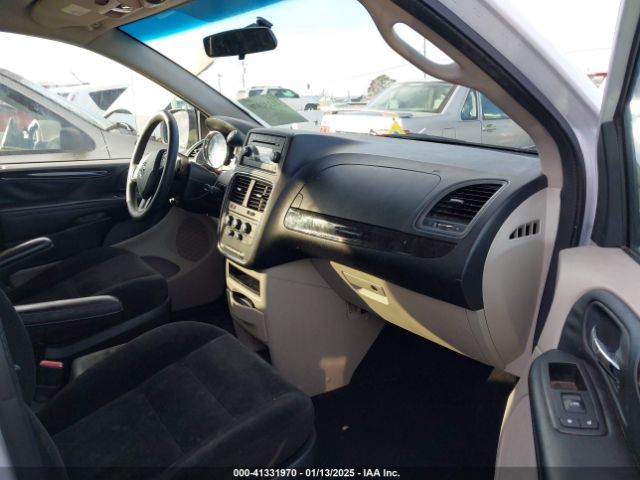 2C4RDGBG6GR105835 Dodge Grand Caravan Se