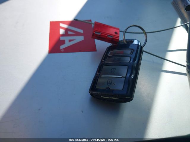 KNALN4D75E5121692 KIA Cadenza Premium