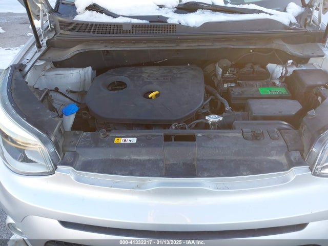 KIA SOUL + 2017 KNDJP3A54H7418463 Image 10
