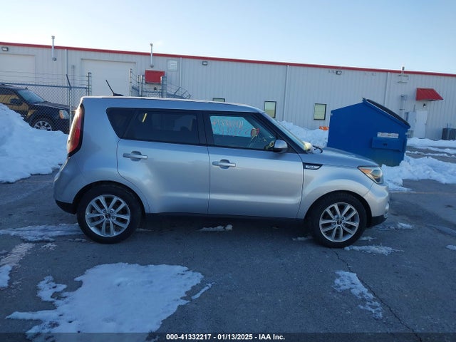 KIA SOUL + 2017 KNDJP3A54H7418463 Image 13